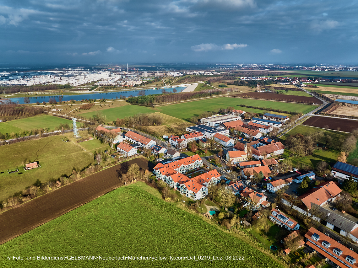 08.12.2022 - Quetschwerk - DEMOS-Wohnbau - Bauplatz in Gronsdorf 08.12.2022 - Quetschwerk - DEMOS-Wohnbau - Bauplatz in Gronsdorf